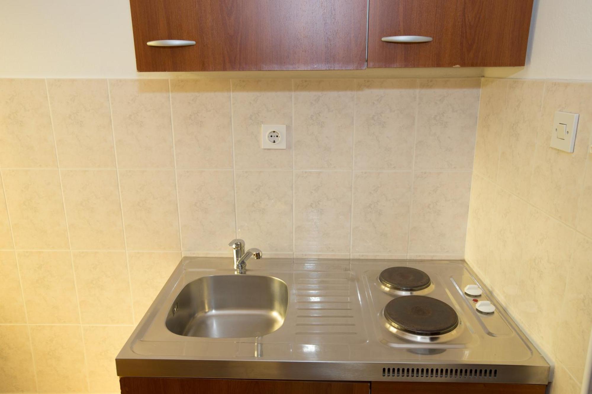 Rooms & Studio Apartments By The Way باشْكا المظهر الخارجي الصورة